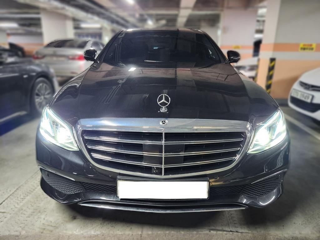 벤츠, E클래스, E400 4MATIC, E400 4MATIC 익스클루시브, E400 4MATIC 익스클루시브 중고차 시세, E400 4MATIC 익스클루시브 2018년식