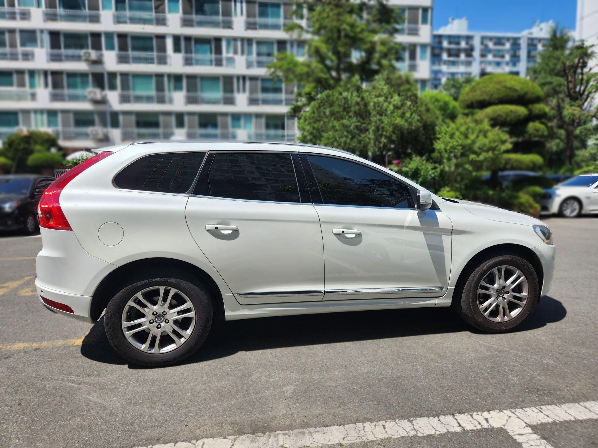 볼보, 볼보 중고차, XC60 D4, XC60 D4 중고차 시세, 2015년식